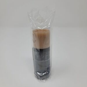 BareMinerals Beautiful Finish Foundation Brush Synthetic Makeup Brush New